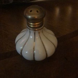 Salt shaker collectible by Irice made in Japan